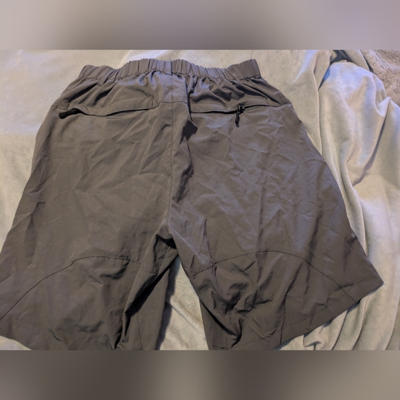 Men’s Little Donkey Andy Shorts - Picture 5 of 5